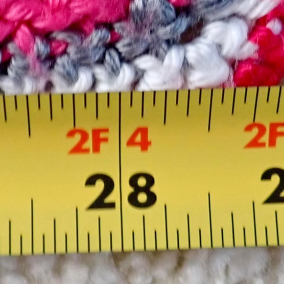 Lap Blanket Knitted Granny Core Handmade with Cell Phone Pocket Pink Red White - Picture 12 of 13